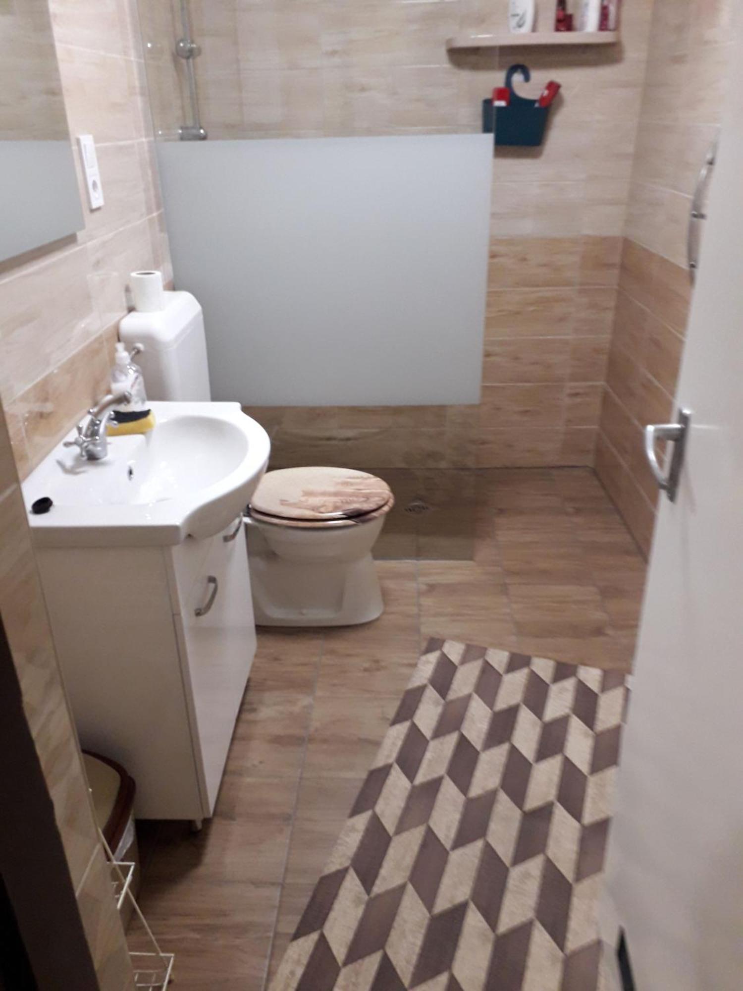 Kelemen Apartmanok Abádszalók 外观 照片