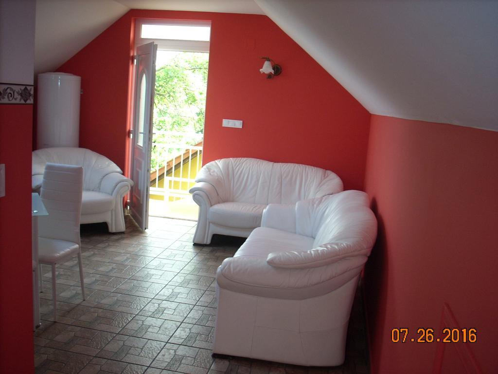 Kelemen Apartmanok Abádszalók 外观 照片